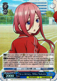 5HY/W83-E110S In a Jersey, Miku Nakano (Foil) - The Quintessential Quintuplets English Weiss Schwarz Trading Card Game